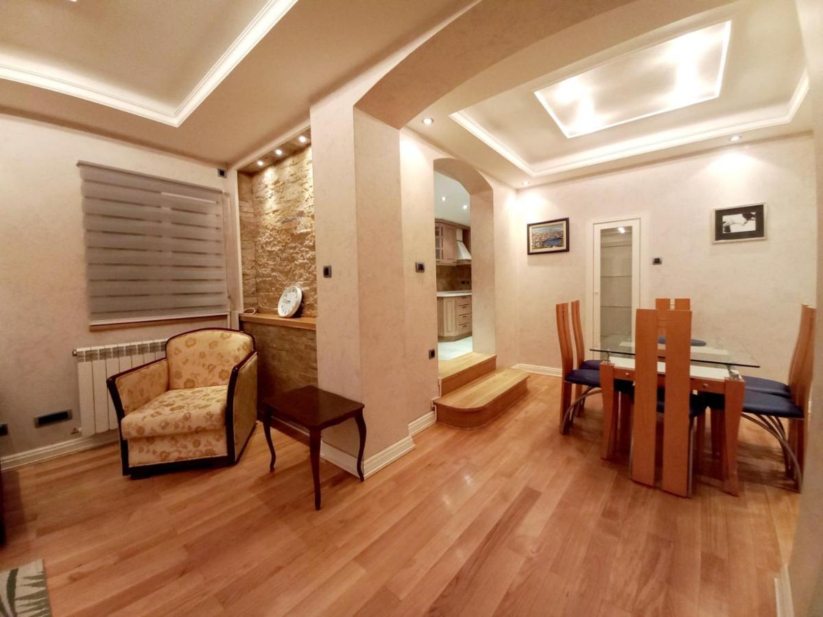 Apartamento Alex Lux Belgrado Exterior foto